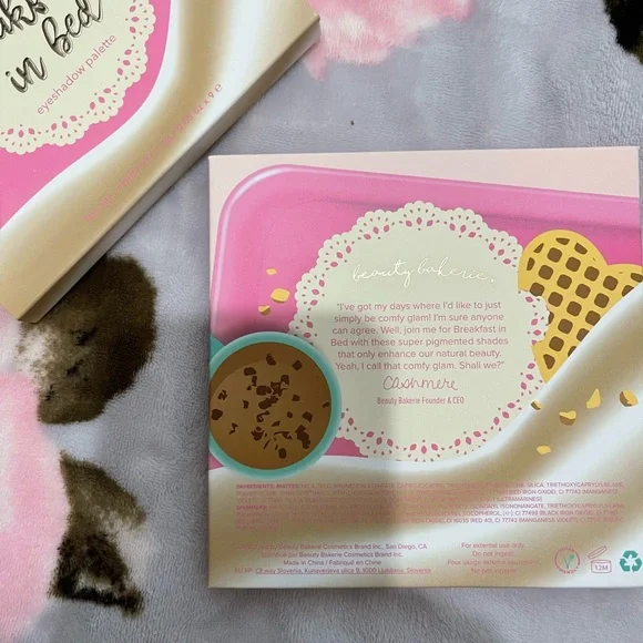 Beauty Bakerie breakfast in bed eyeshadow palette - Picture 2 of 7